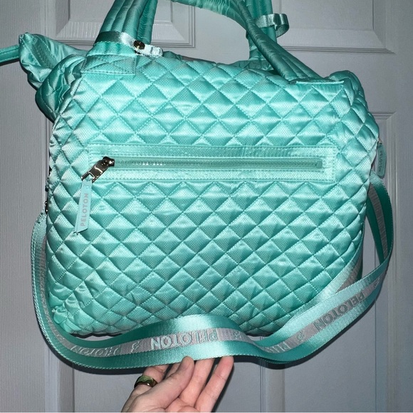 Peloton x Oliver Thomas Mint Kitchen Sink Tote NWOT - Picture 5 of 7